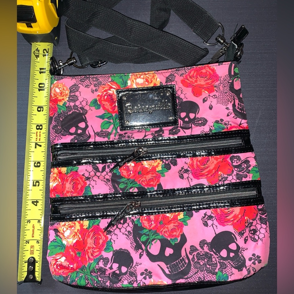 Betsey Johnson Crossbody Bag with Skulls and Roses (PAINTED GARDEN)